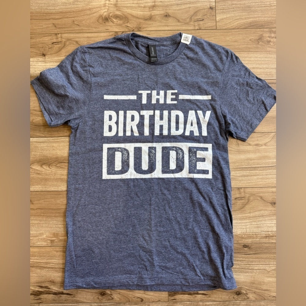 The Birthday Dude Short Sleeve T Shirt Sz S New Gildan Navy